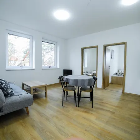 Apartament Majka Holíč