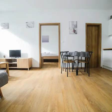 Apartament Majka Holíč
